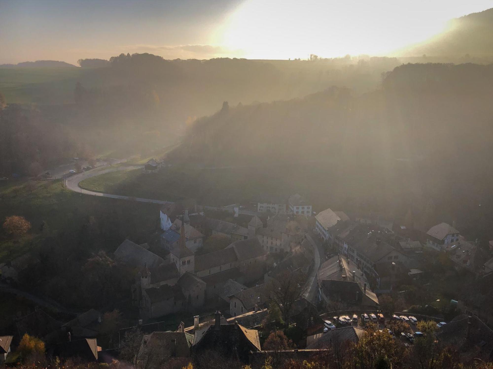 La Croisee Des Chemins Premier Bagian luar foto